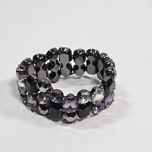 Rhinestone Clear and Black Bracelet - Picture 3 of 3